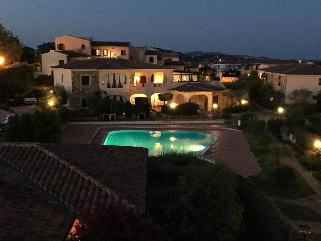 Villa Florida - Prestige Exclusive Rooms & Luxury Villas San Teodoro  Bagian luar foto